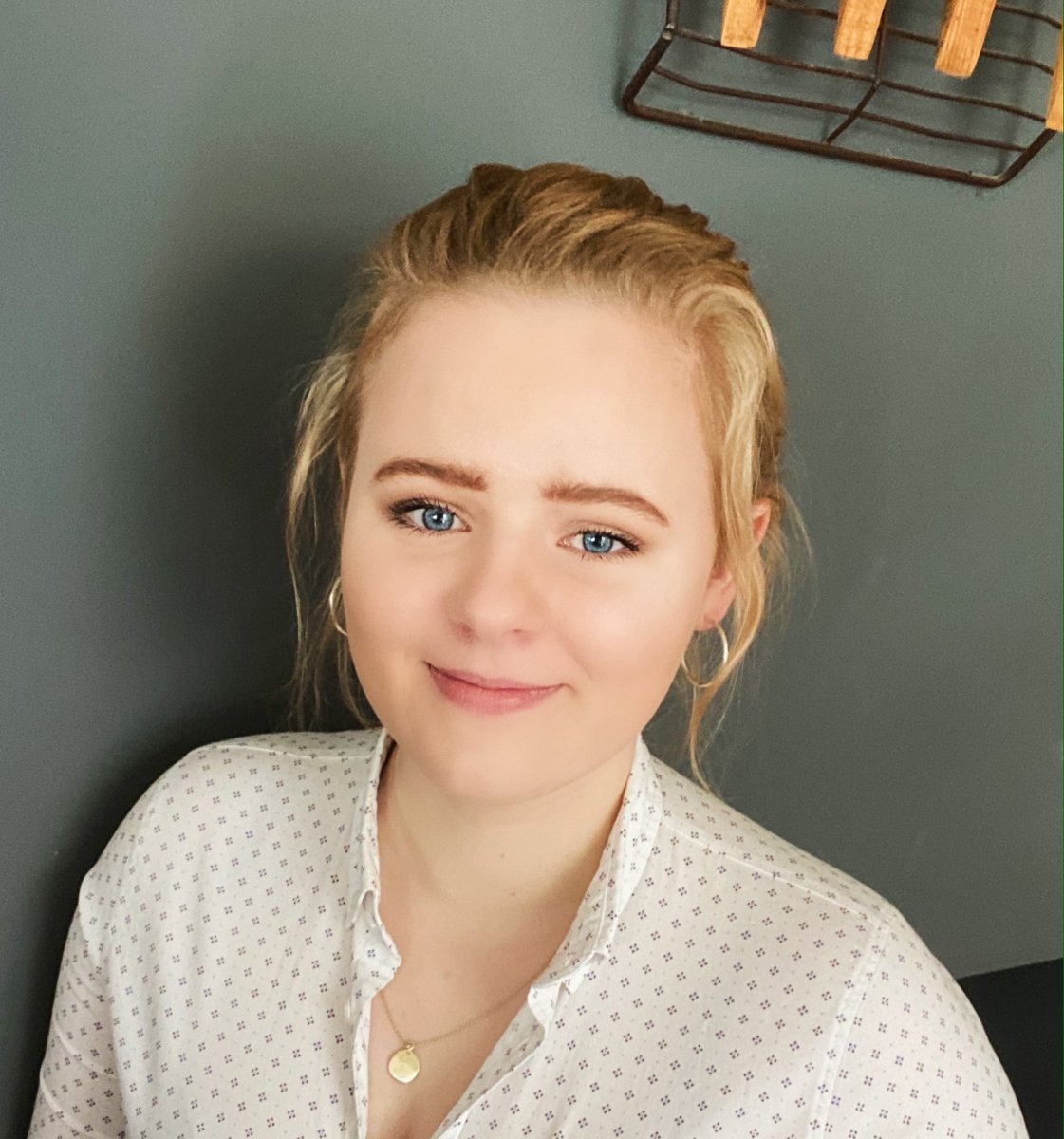 LewisandHickey's tweet photo. Board Director Adrian Hollis announces a new appointment for Lewis and Hickeys architectural team with Poppy Webb joining the group as a placement Part I Architecture Student!

https://t.co/wiDejdkAdO https://t.co/wjwvZFN2cB