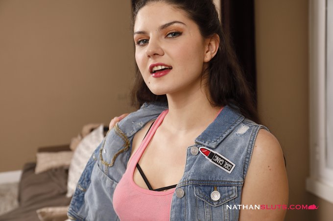 Have a great week y'all! 😎  Watch how @Francy_DiCaprio gets her ass destroyed by her stepdad @christianclayxx<a class="tags" href="/tag/francy_dicaprio">@francy_dicaprio</a><a href="/tag/xhamster"class="tags"><span>#xhamster</span></a><a href="/tag/onlyfans"class="tags"><span>#onlyfans</span></a><a href="/tag/pornhubpremium"class="tags"><span>#pornhubpremium</span></a>