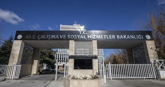 AnkaraEgitim06's tweet photo. 81 ile 'sıkı takip' talimatı

https://t.co/RB4DmQ22xu https://t.co/wS2dtlZRjp