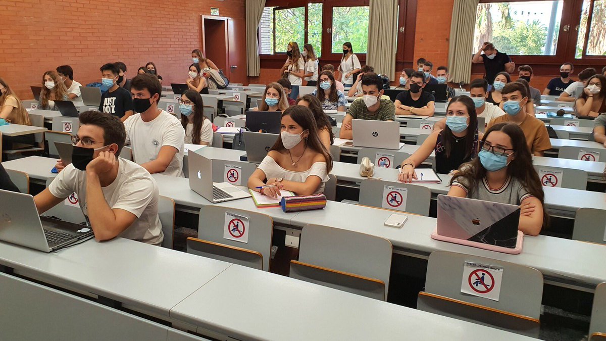 Universitat València tweet media