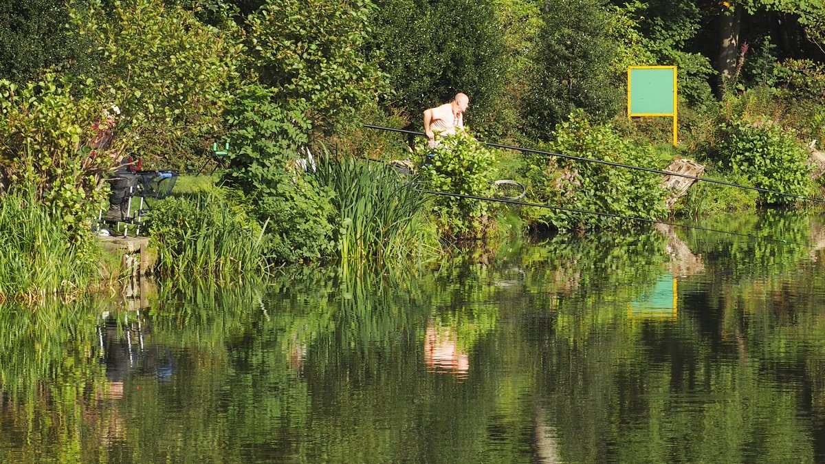 Rest. Recreation. Reflection. The peaceful scene in the heart of the Loxley valley this morning. Let’s hope it stays this way after tomorrow’s critical Planning Committee decision. We’re pleased and relieved that the officer report recommends REFUSAL of the township application.