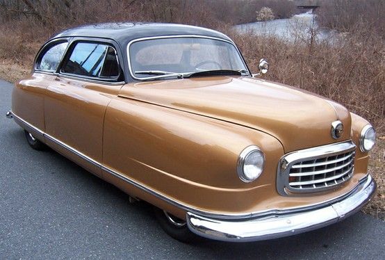 QuirkyRides's tweet photo. There's no #car so unintentionally #bonkers as a #Nash Made in #Kenosha This one we think is a #Statesman made in the early #1950s https://t.co/5IdurBIXXo