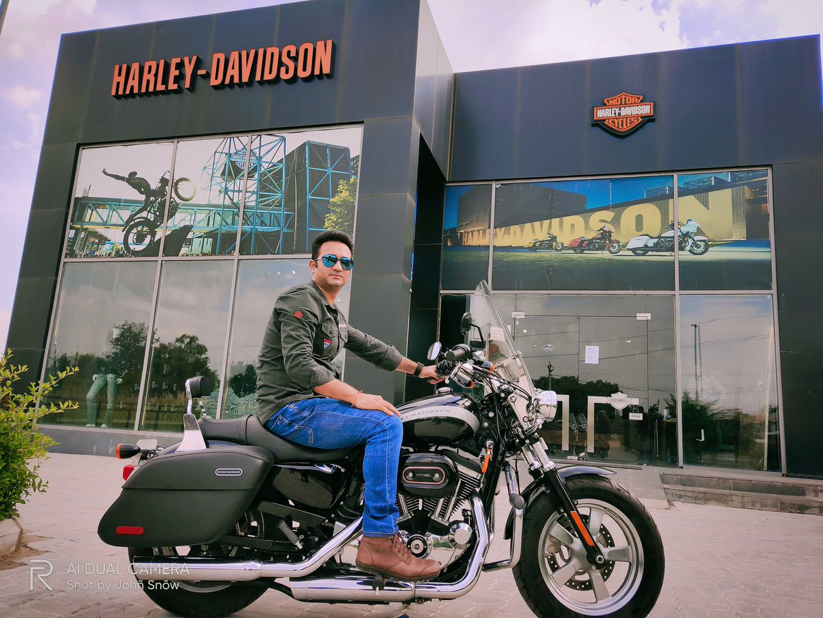 Dunes_Harley's tweet photo. Congratulations for your Harley-Davidson Custom 1200. 
Welcome to the family. 

#chasingthedreams https://t.co/hFPsA1c00O