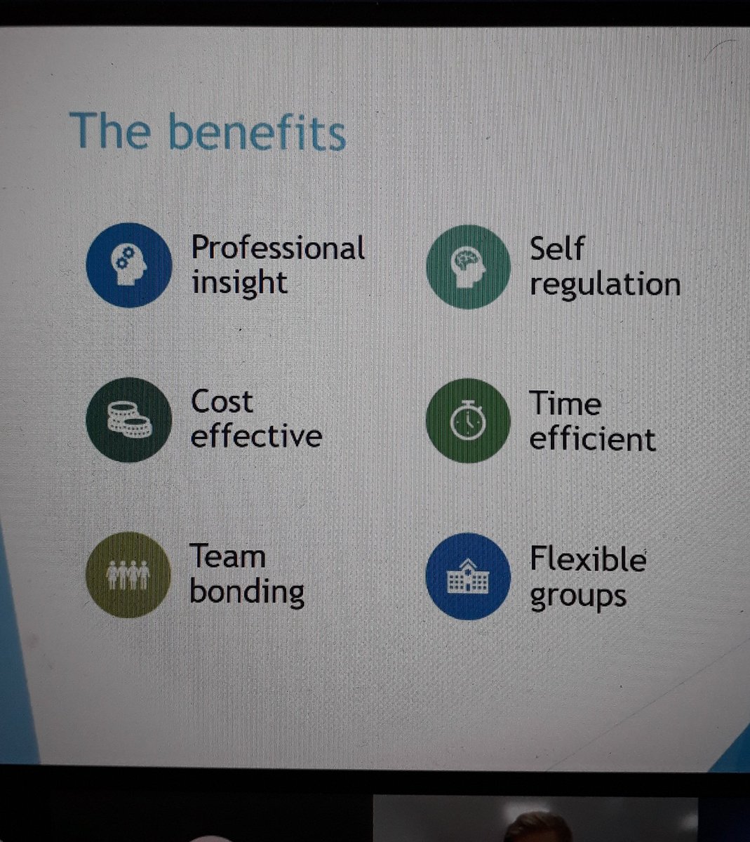 DrJulietHarvey's tweet photo. #GGCPhysios2020 @PaulinaPhysio tells us about the benefits of peer supervision... "What better resource do we have than each other?" "The answers are with your team" 👏👏 https://t.co/MZ7UgqiyNu