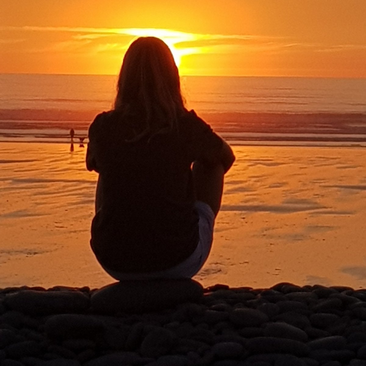 Simon_fixit's tweet photo. Westward Ho! Sunsets are the best... #Bideford #sunset https://t.co/LNLhhbAJmH