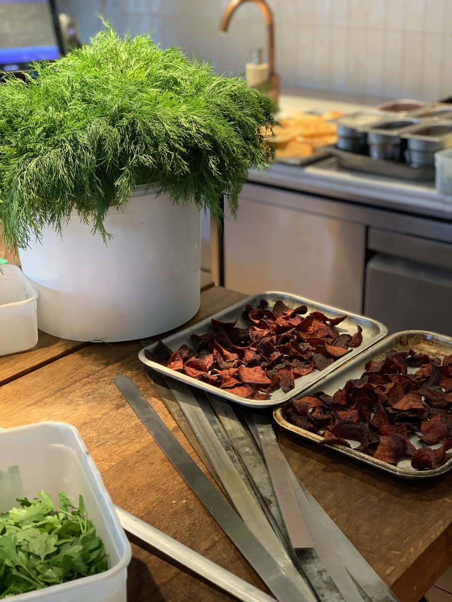 Fresh dill &amp; mint ready for chopping, beetroot crisps, picked parsley, baked artisan pita croutons for our Fattoush Salad, skewers ready for #organic marinated meats for this weeks service <a href="/TahiniHarpenden/">@Tahini_Harpenden</a> for #takeaway #delivery #healthy order yours at eattahini.co.uk