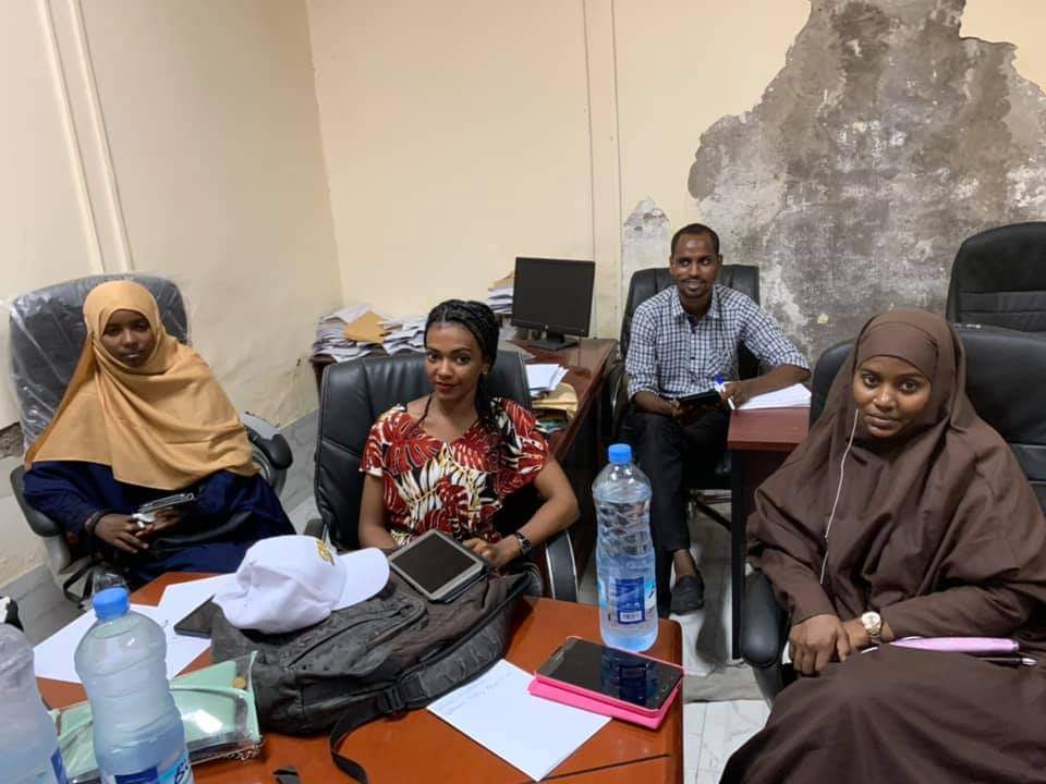 LiveDjib's tweet photo. L’Institut National de la Statistique de Djibouti #INSD a abrité, ce matin, lundi 14 Septembre 2020, une formation de rappel dans le cadre de l’enquête complémentaire sur les réfugiés formation, mise en oeuvre avec le partenariat du MASS, du #PAM, de #ONARS et du #HCR
#Djibouti https://t.co/fjxtfiea3H