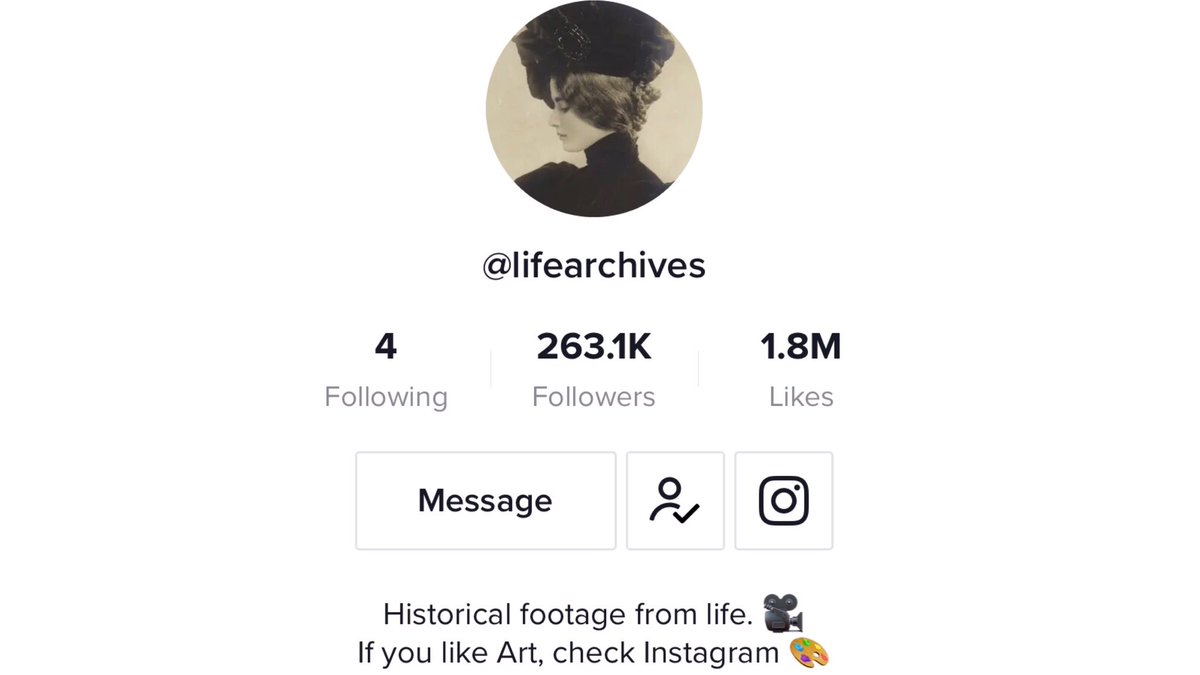 SoSplendidPM's tweet photo. แอคฯติ๊กต็อกนี้ดีมากๆชื่อ “Life Archives” เขานำคลิปวิดีโอประวัติศาสตร์ผู้คนทั่วโลกในช่วงศตว.19 และต้นศตว.20 มาลงให้ดู มีแบบขาวดำใส่ดนตรีคลาสสิค แต่ขนลุกตรงที่มีคลิปแบบจำลองสีจริงกับใส่soundเสมือนจริง ยังกะนั่งดูช่วงชีวิตของคนตายแล้วที่เดินได้ เป็นแอคฯ time machine ที่สุดช้อบบบ!!! https://t.co/peohTN1Yk4