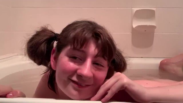 Be the first to get my new Modelhub video: https://t.co/0SlZESPUOk https://t.co/z1O5Mkau2k<a href="/tag/selfies"class="tags"><span>#selfies</span></a><a href="/tag/bodypositive"class="tags"><span>#bodypositive</span></a><a href="/tag/lingeriefriday"class="tags"><span>#lingeriefriday</span></a><a href="/tag/newpo"class="tags"><span>#newpo</span></a>