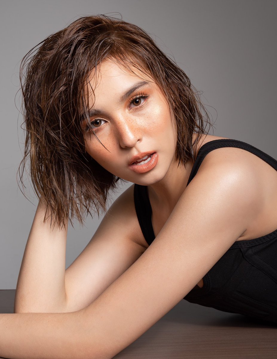 kyline_a3's tweet photo. Portraits. https://t.co/bVQiJAdeel
