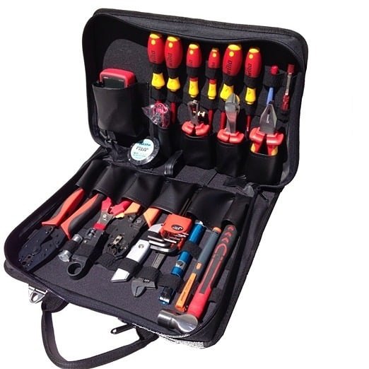flyman_tech's tweet photo. Tool kit best price 0757447520 https://t.co/IQOrIsV81b