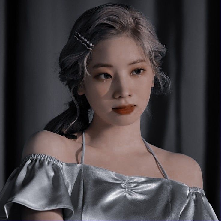 Dahyun twice tweet media