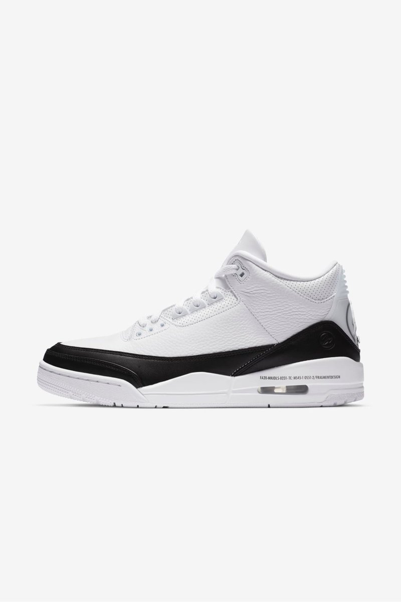 nike sneakrs twitter