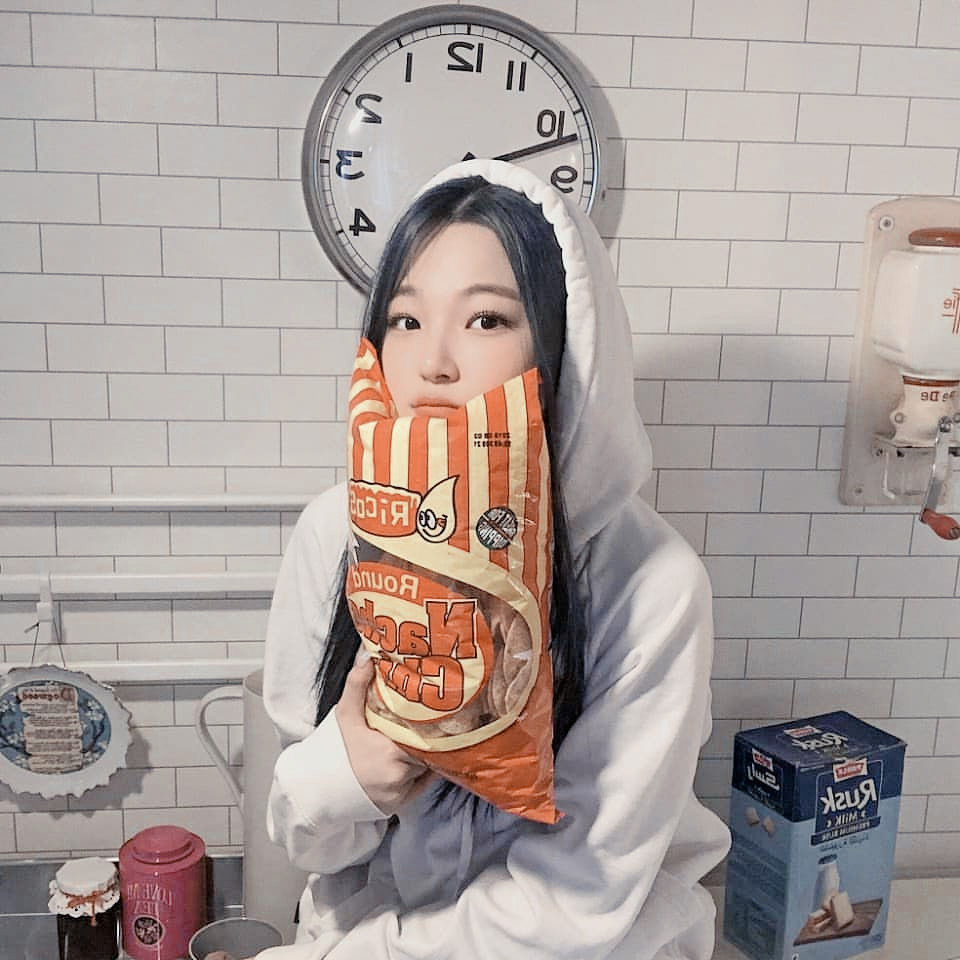ddulandraft's tweet photo. Jiheon Fromis_9
#aestheticpack  #aestheticpacks #layoutpack #layoutaestheticpack #jiheonlayout #jiheonpacks #Fromis_9 

❤️ or rt kalau mau pake, ok shbt. https://t.co/7Q2Md6y8yi