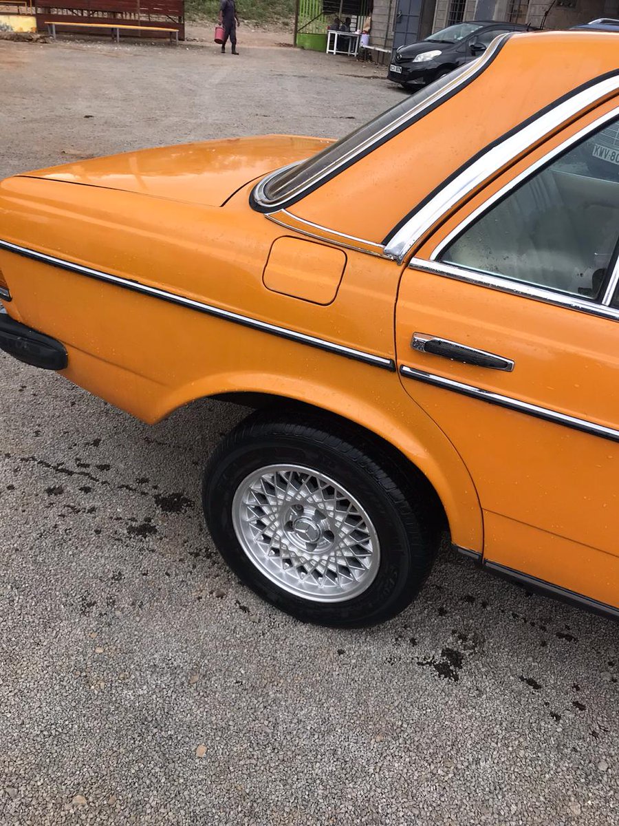 SteveChegge's tweet photo. Vintage -Collectors Item

Mercedes Benz w123 E•Class For Sale.
-mileage:75,000 kms.(as good as new)
-6 cylinder/2800cc
-Automatic Gear 4speed
-Injection Fuel system
-Right Hand Drive
-Petrol Engine
-M115 Engine
Asking :ksh 450,000

DM if interested.
RT.🙏🏾 https://t.co/b2kYI5rVbi
