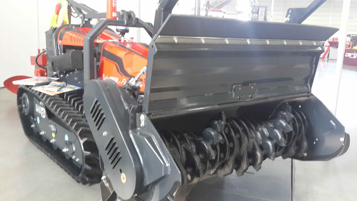 AlexanderHeld4's tweet photo. Product Development within https://t.co/5GzELtD2T3. Biomass / Fuel Load Reduction pre- during- and post-fire with mineral-soil-line in one go: The "Robogreen Firemaster". Great piece of kit! light, mobile, flexible, rugged, offroad, multifunctional.... https://t.co/5y8arFo8fQ