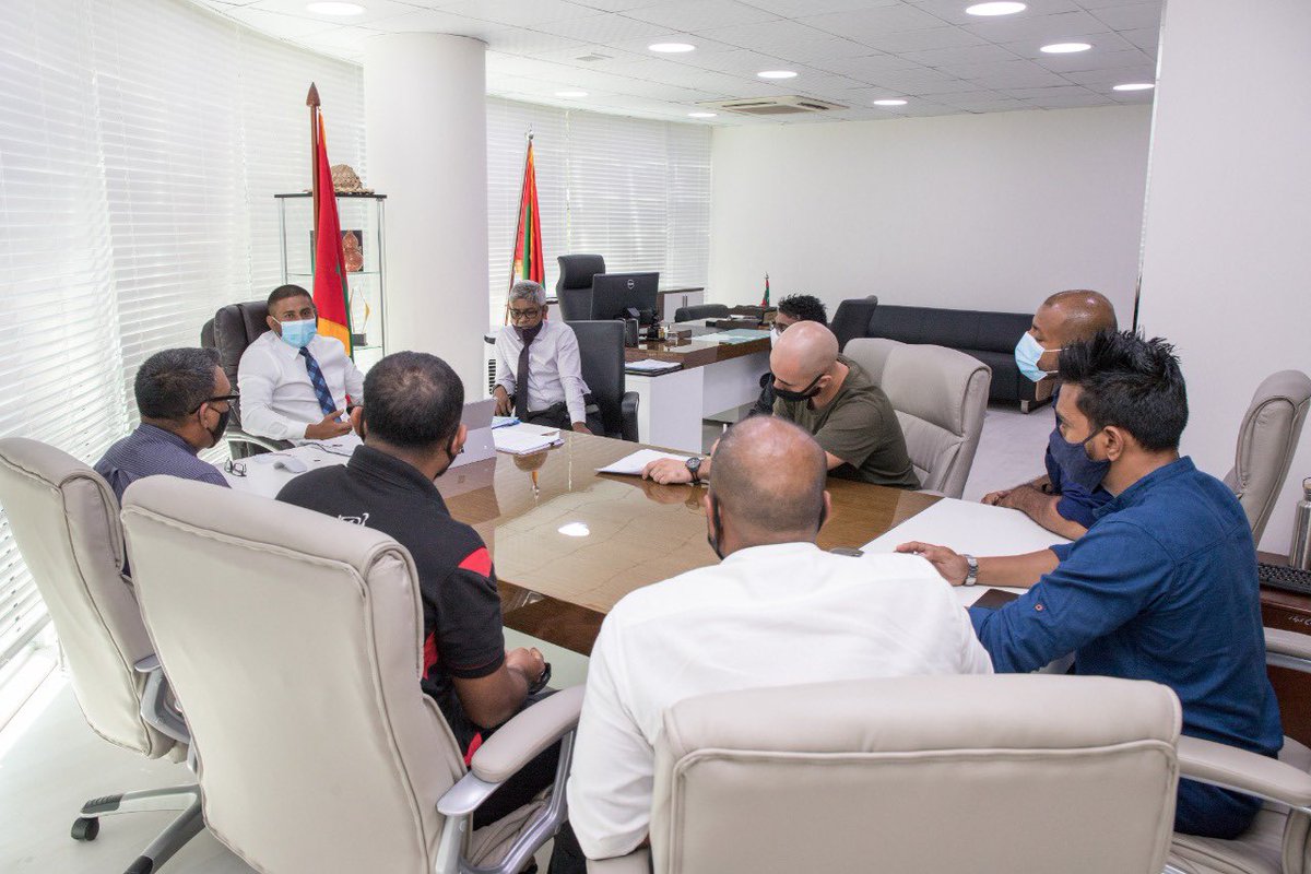 AhmedMahloof's tweet photo. Met with martial arts clubs along with COS @Heenasaleem and discussed on the formation of an umbrella national association for martial arts. 🥋 https://t.co/yEFS4ZyMfa