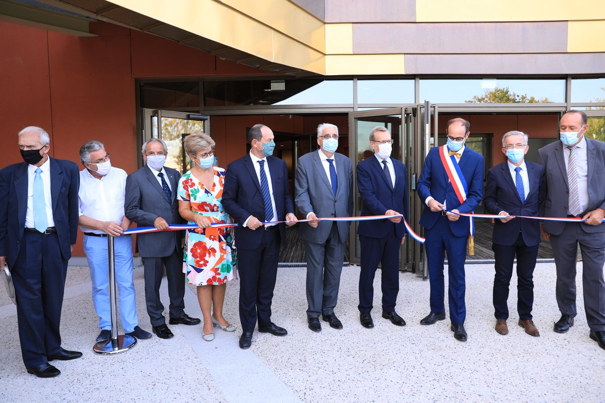 Prefet45_Centre's tweet photo. Pierre POUËSSEL a participé samedi à l'inauguration du centre culturel l'Alliage #Olivet. Partenaire financier de cet équipement, l'État a apporté son soutien à hauteur de 310 000 € via le Fonds de soutien à l'investissement public local, #FSIL. https://t.co/wm1wWGRkOb