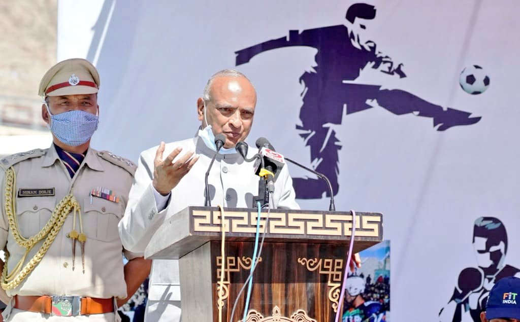 lg_ladakh's tweet photo. “Ladakh Winter Games should be organized in addition to Ice Hockey matches in the coming years”:LG @R_K_Mathur stated during the foundation laying event for #SyntheticTrack & #AstroTurf for football #OpenStadium & #GymnasiumHall at NDS Stadium by Union Minister Sh @KirenRijiju. https://t.co/VnFusji37w
