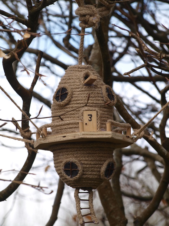 HotchPotchTweet's tweet photo. Photo here of the original Bumblebee Keeper's house from the Tiny Tour show, about to create the Bumble' Inn for @heartlandsuk #tinyaudiotour this week! https://t.co/2JC9dBpwqN