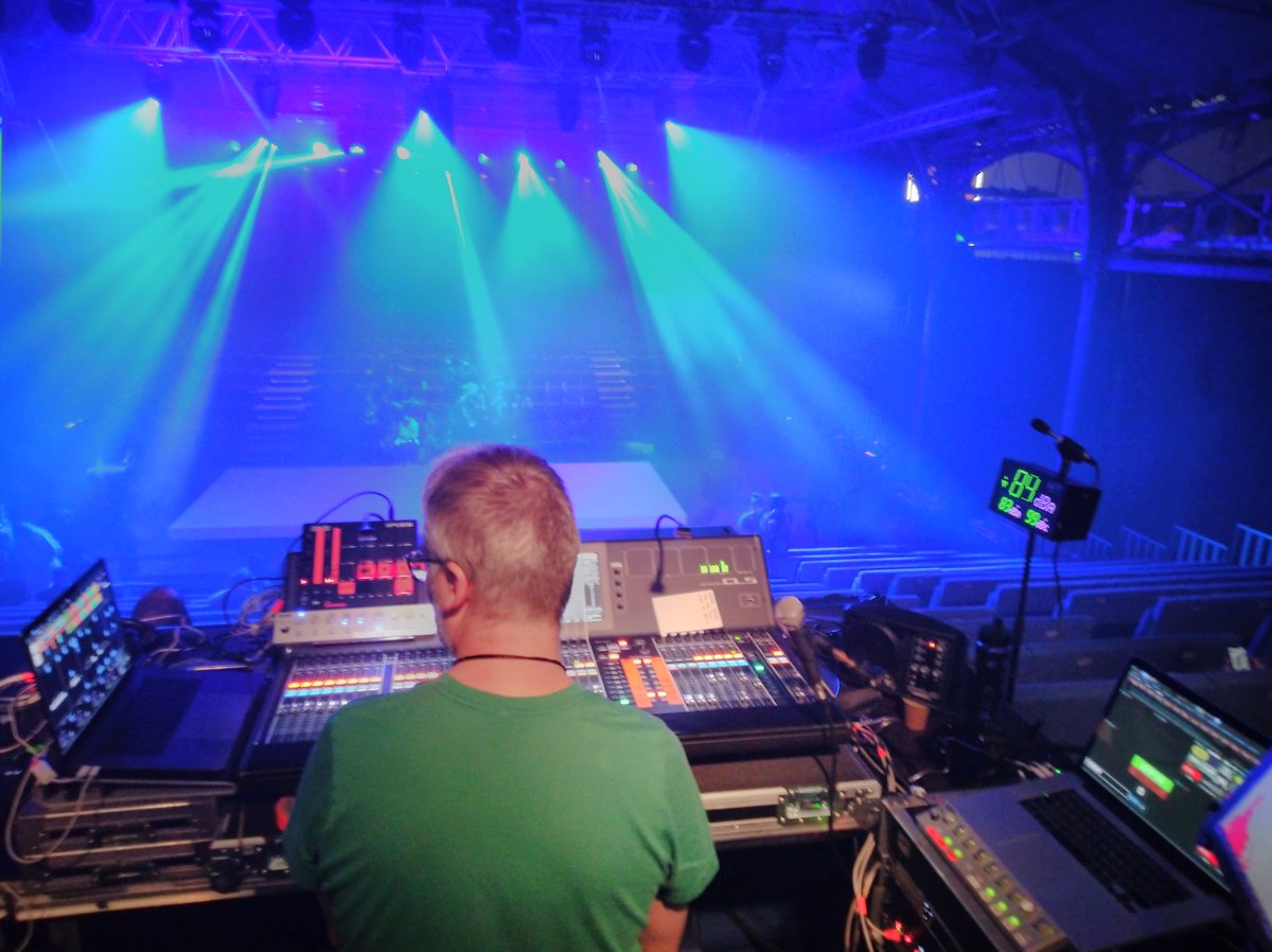 SensomusicUsine's tweet photo. #jeanneadded setup at #104paris
with #usinehollyhock #HH4 #brainmodular and #DnB Soudscape #dbaudiotechnik Dante #Audinate
#OSC https://t.co/aap27cASDQ
