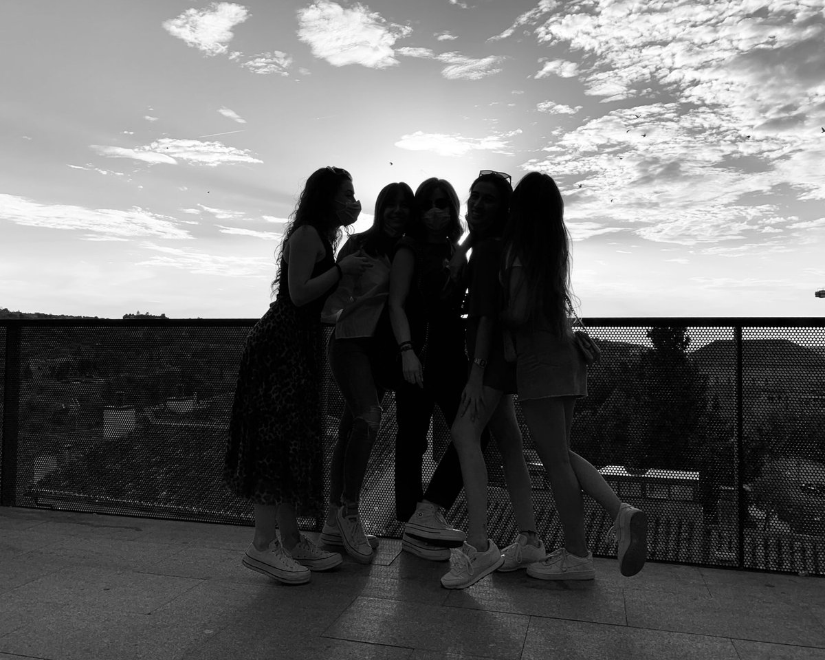luciiaalvarez_'s tweet photo. Las quiero a morir❣️ https://t.co/tCp2KFqI2j