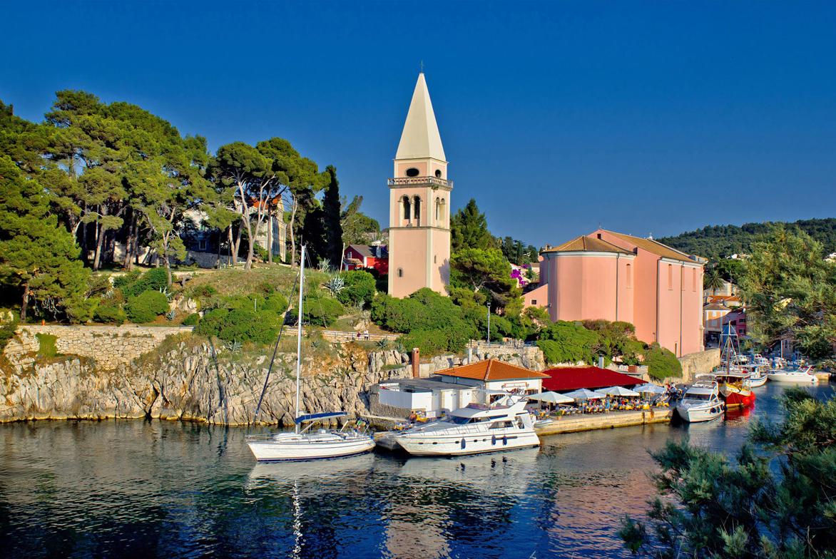 This Travel hack will save you some money!
In 10 secs find how much your Family Trip to any Destination will cost on your Pocket.
 
bugyal.com/Calculate-Trav…

#TravelHacks #Tourist #Finance #TravelFinance #TravelSpending #travelbudget #budget #savings