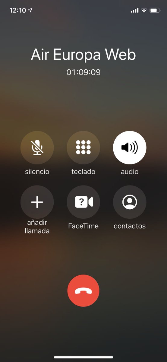 _erenshaw's tweet photo. @AirEuropa es increible la espera para solucionar un problema en un vuelo de hoy… mas de una hora esperando con el mensaje de espera… https://t.co/exmJI0JJd0