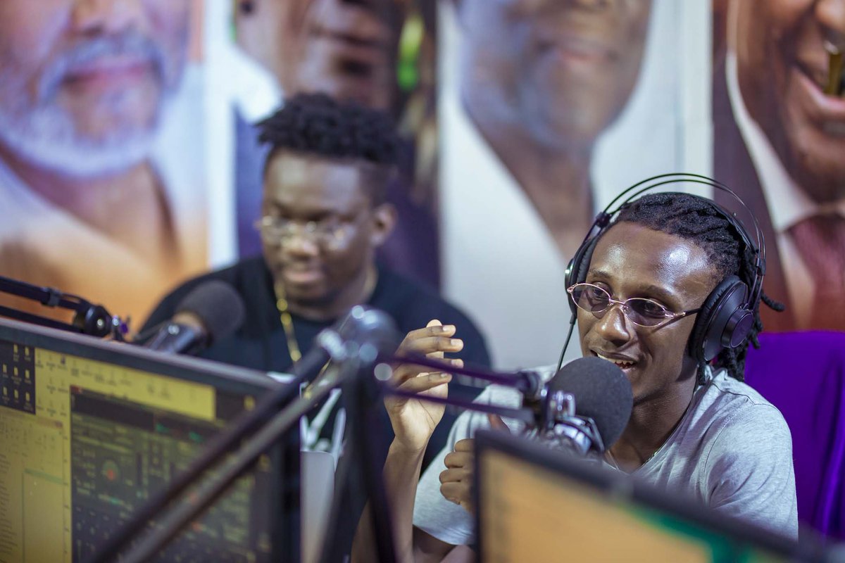 Eldeezy_Live's tweet photo. #SoInLove ft. @arathejay and @WES7AR22 is available on Audiomack too❤ 
Please check it out
https://t.co/mixxEbsHU8 https://t.co/G46jnT7kxi