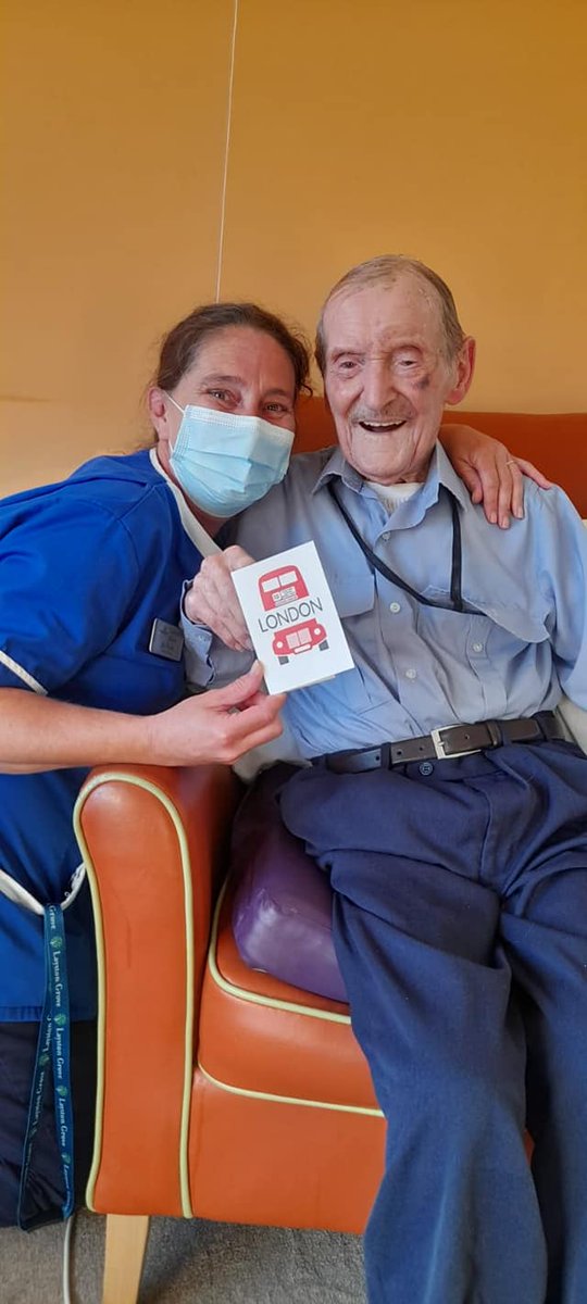 layston_grove's tweet photo. Our much-loved resident John is a huge @FulhamFC supporter, so he was overjoyed to receive this lovely gesture from them after one of our Senior Carers contacted the club ❤️#thankyou #kindness #fulhamfc #numberonesupporter https://t.co/LdKW4CYK0M