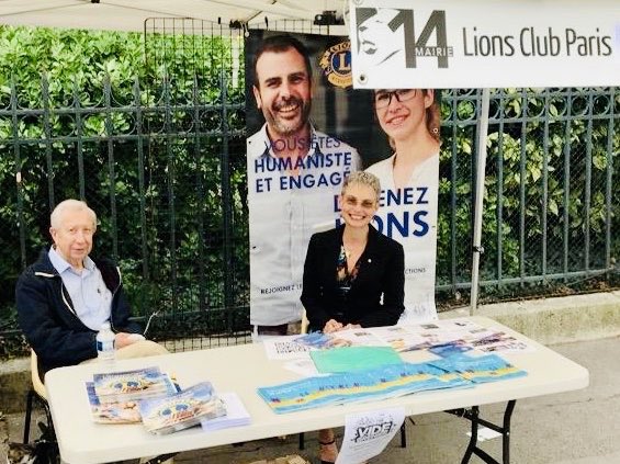 Bravo aux Clubs Lions pour cette belle mobilisation aux 4 coins de #Paris, lors des forums des associations ! 🦁 #WeServe

🔵 L.C. Paris Montaigne à #Paris8 
🟡 <a href="/LionsClubPHK/">Lions Club PHK</a> à #Paris9
🔵 L.C. Paris Atlantique à #Paris14
🟡 L.C. Paris Sud à #Paris14 
🔵 <a href="/pbm75020/">LIONS PBM</a> à #Paris20