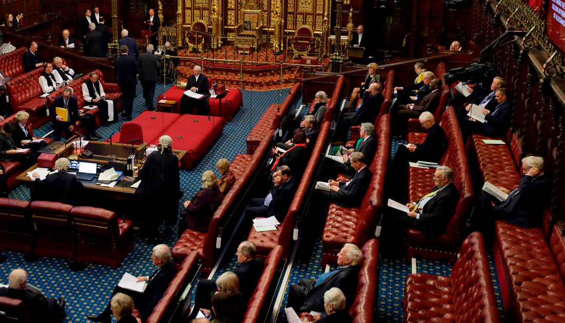 7/ Boris Johnson could also face a fight in the House of Lords — though it doesn’t have an absolute veto. The upper chamber can only delay legislation approved by elected MPs for a year  https://bloom.bg/3bTfAYX 