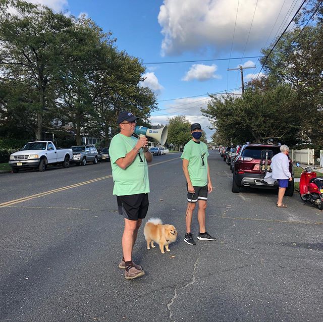 ShoreRegionalEA's tweet photo. Way to go @ShoreRegionalEA member Dave Osis and all those that participated in the "Jersey Shore Ride for Food Justice!" Awesome to see our @NJEA #PrideInPublicEducation grant support local #FoodJustice programs such as @trinityasbury &amp; @NJ211. #NJEAPride https://t.co/nITlwE1FUo https://t.co/rwsieFEbZf