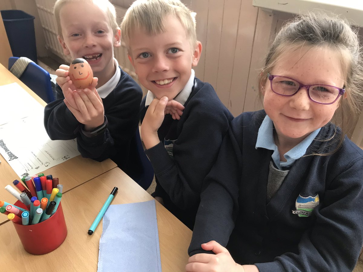 SchoolCluny's tweet photo. P3/4/5 are learning about materials and their properties. They took part in an experiment to see if the material they chose could save Humpty Dumpty from a great fall! #learningandachievingtogether https://t.co/JczBnMI7kl