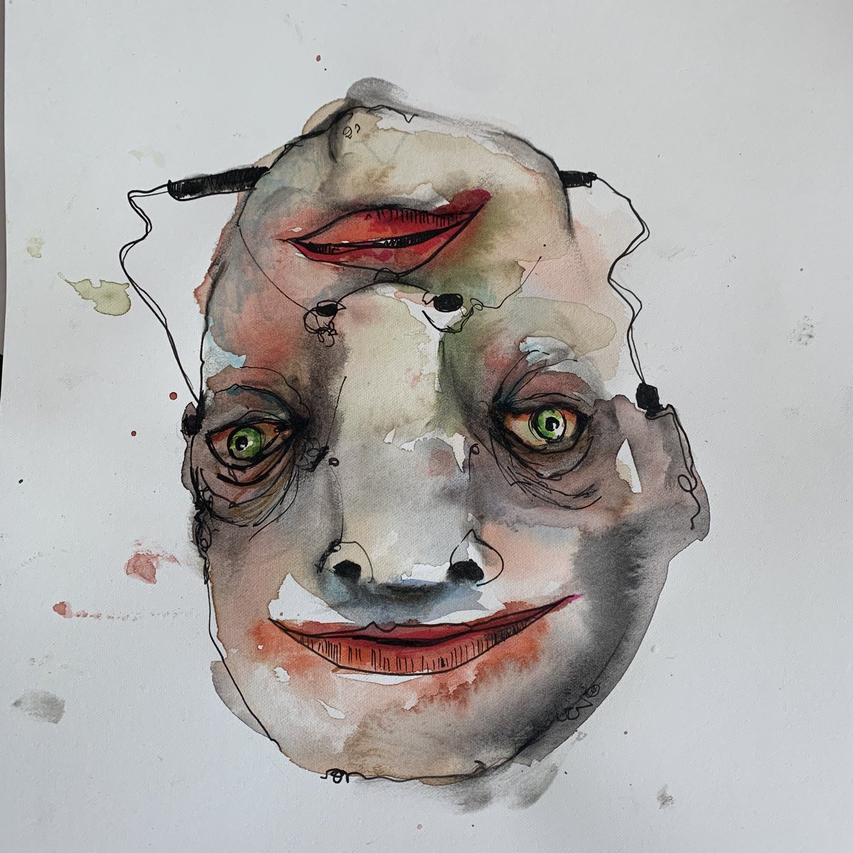 drawbarksdraw's tweet photo. The two faces of modern tragedy.
Watercolour and ink on Fabriano paper. #darkillustration #dailydrawing #drawaface https://t.co/nM5AKwTMKX