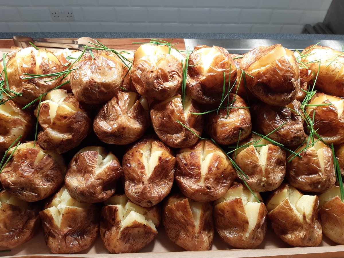 Fluffy Hot oven baked jackets ready at   <a href="/Brentwood_Sch/">Brentwood School</a> @AmyAkroberts <a href="/zeddy111/">paul zaffiro</a> <a href="/DamianBlake4/">Damian Blake</a> <a href="/Nickhowe64/">Nick Howe</a> <a href="/rharte31/">Ronan Harte</a>  <a href="/MarkAtk11580716/">Mark Atkinson</a> <a href="/OldsGraham/">Graham Olds</a> <a href="/sandraoakes11/">sandra oakes</a> <a href="/richardt123/">Richard Thompson</a> <a href="/HolroydHowe/">Holroyd Howe</a>