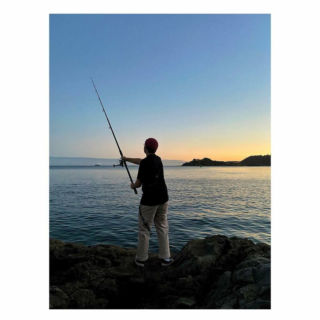 MccallumHarry's tweet photo. Fishing vibes
#photography #photooftheday #photographer #photoshoot #model #modeling #instadaily #instagood #happy #travel #instatravel #male #fishing #documentary #summervibes #triptych #people #portrait #portraitphotography #summer #beach #fish #nature… https://t.co/U5YKAGRQcv https://t.co/vw8Aw0ZrDZ