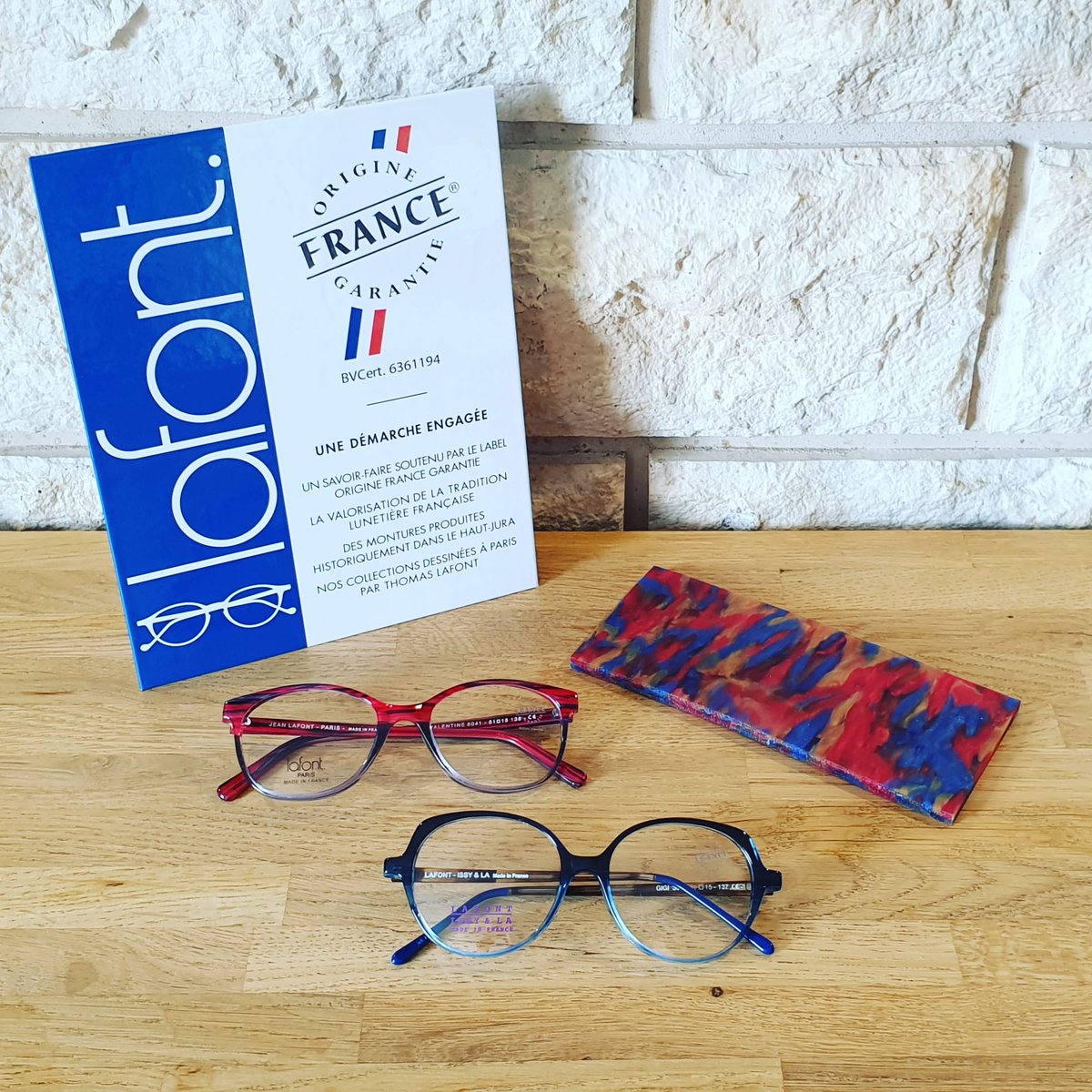 GlobeOptique's tweet photo. Réception d'une nouvelle collection Origine France Garantie de chez Lafont 🤓
Disponible chez Globe Optique - opticien à domicile
@lafontparis
#lafont #originefrance #originefrancegarantie #lunettes #globeoptique #opticien #opticienadomicile https://t.co/vae0LnAk2p