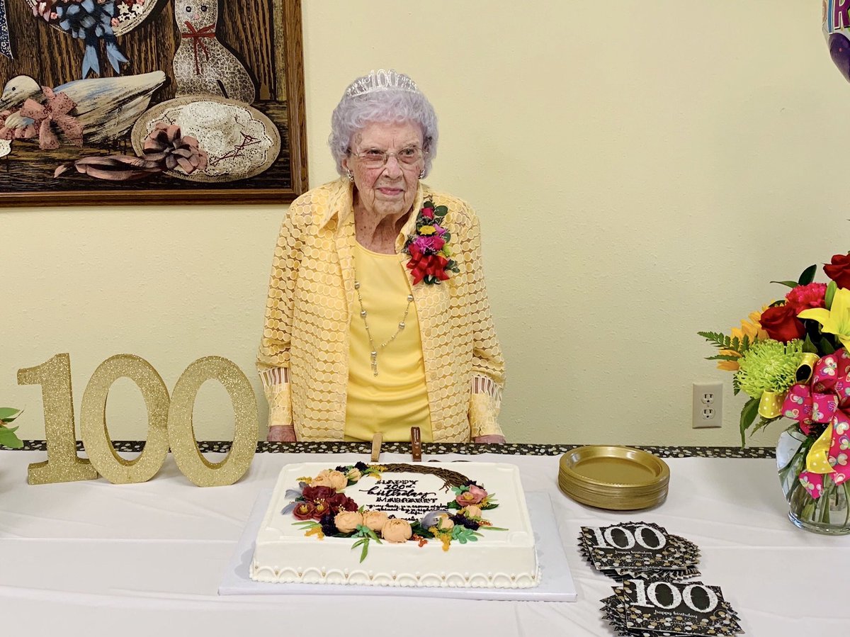 doug_sibbitt's tweet photo. Today is this young woman’s 100th birthday!! HAPPY BIRTHDAY GRANDMA! I LOVE YOU! https://t.co/legEldLpgF