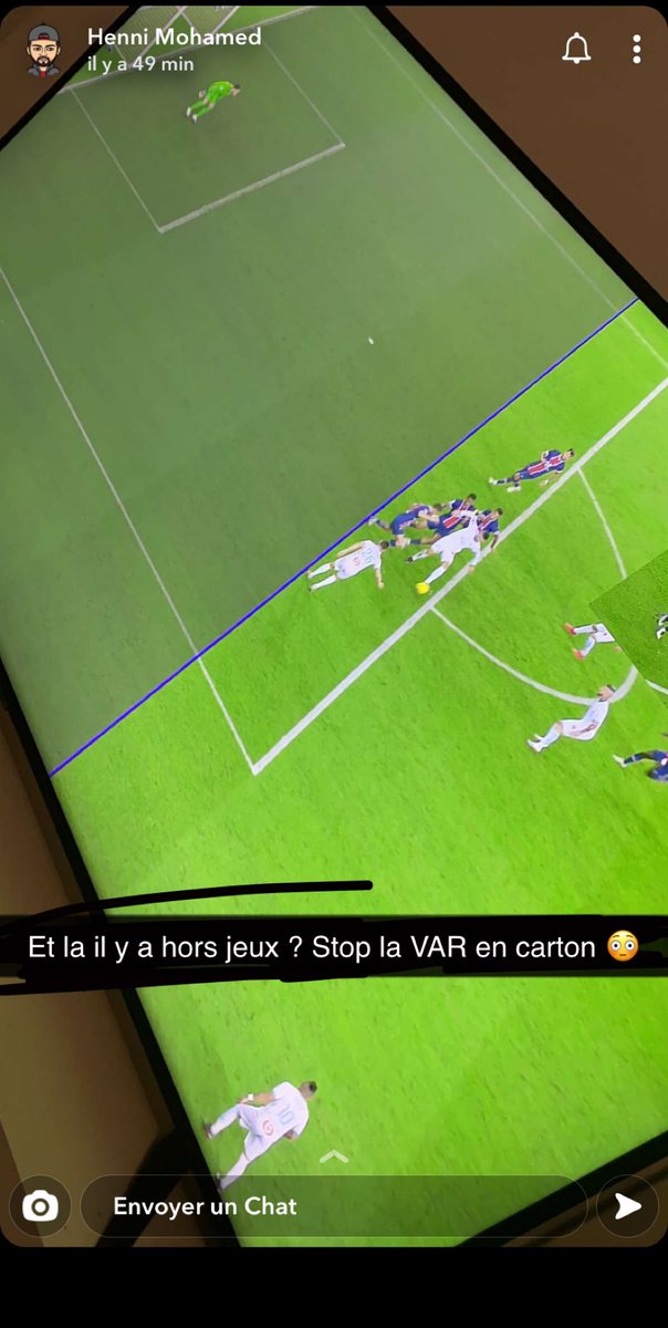 RipettiJ's tweet photo. Il va falloir se dire un moment donné quelles sont les règles du hors jeux! Puis arrêté d’entendre que l’arbitre était un pro O.M. #Marseille #VAR #om #Olympiquedemarseille #PSGOM # https://t.co/MQMUt2JLOz