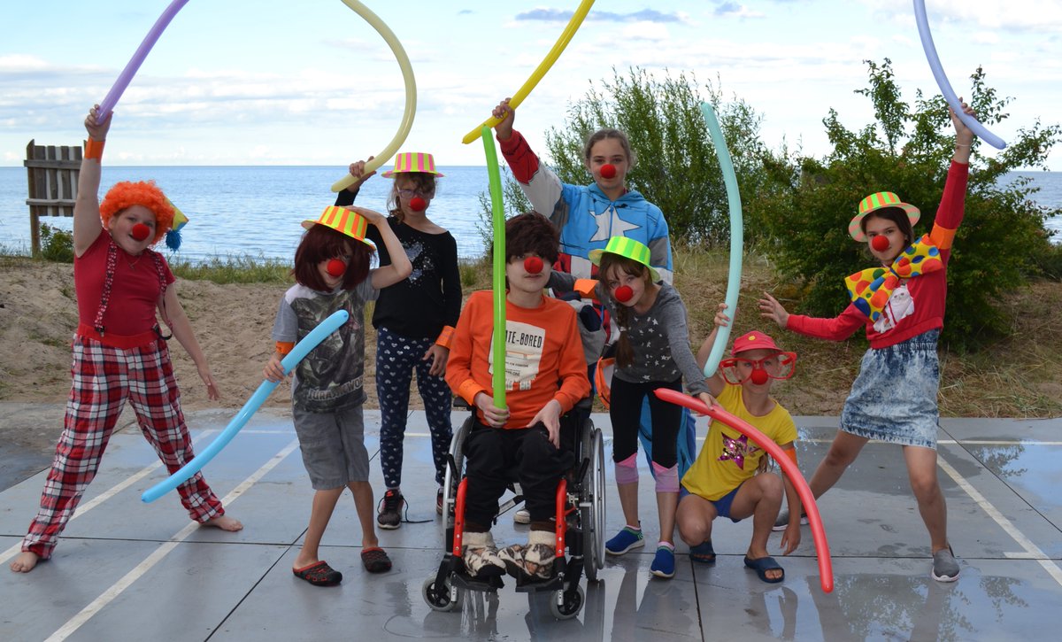 Šovasar mūsu rīkotajās nometnēs bez dalības maksas piedalījušies vairāk kā 450 bērni! lbf.lv/lv/nometnes 
#nepaejgaram