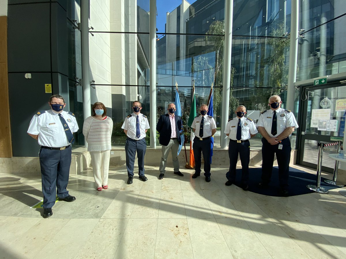 NationalAmbula1's tweet photo. Great new beginnings @AmbulanceNAS with @UCCEMMED for #mscspecialistparamedic for the Advanced and Community. @NasDirector @MacartanH @cathal1972 @shaneknox1 @wade_des https://t.co/H15hfZNJun