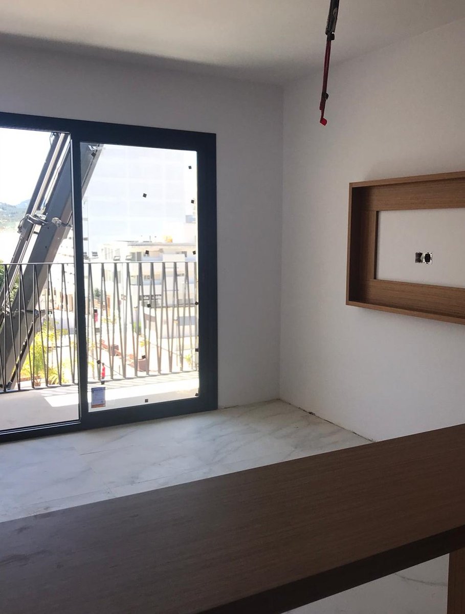Kaudex_contract's tweet photo. Seguimos con nuestras instalaciones. Pronto ...el resultado final. #kaudex #hoteles #residencias #habitaciones #terceraedad #geriatria #contract #instalaciones #interiorismo #hospitality #centrosdia #equipamiento #fabricacion #montaje #fabricante #silleria #mobiliario #madeforyou https://t.co/ELl2ohueyK