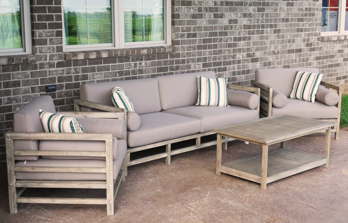 A patio is never complete until you find the perfect furniture for it. Check out our deals on patio furniture today! 😎:bit.ly/2IpJ8kA