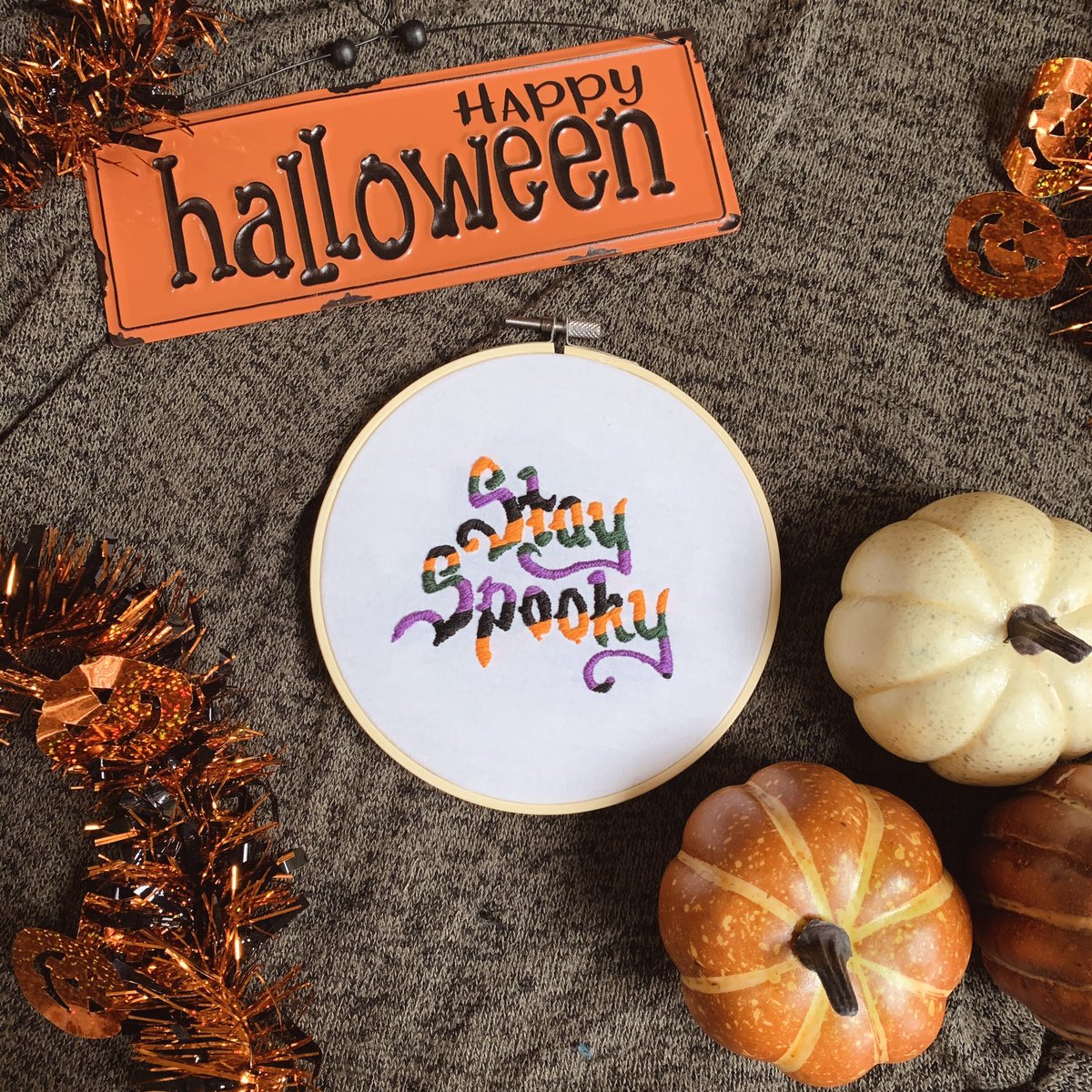 💀 𝓢𝓽𝓪𝔂 𝓢𝓹𝓸𝓸𝓴𝔂 💀

This 6 inch hoop will be available in my next drop on 10/01 🎃