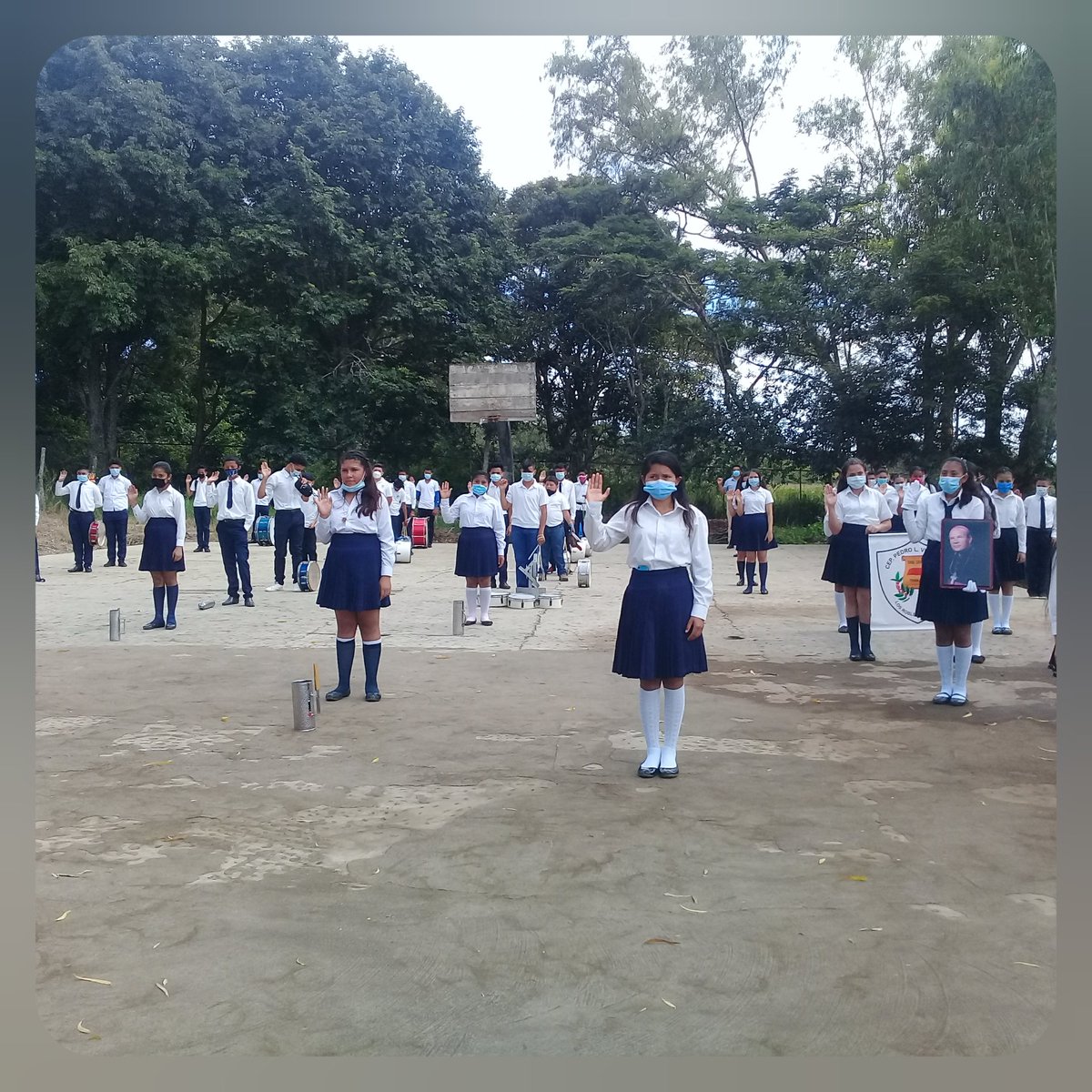 c_lisimaco's tweet photo. Nuestro centro escolar, se dispone a celebrar el 164 Aniversario de la gloriosa batalla de San Jacinto.
#OrgulloPatrio🇳🇮
@minednicaragua 
@de_jinotega 
@DJinotega https://t.co/N3S6rnS1Pn
