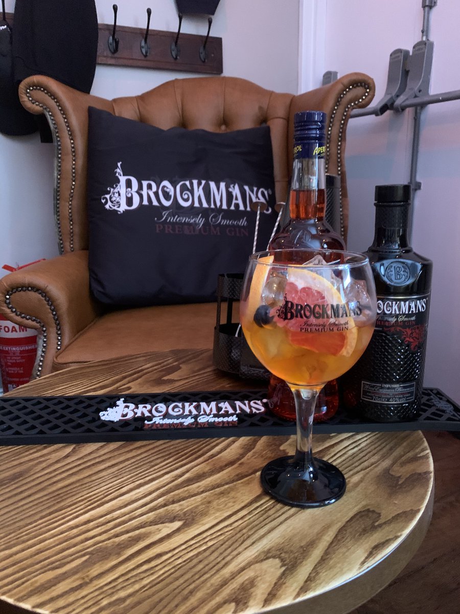BrockmansGin's tweet photo. We’re toasting to #NegroniWeek and teaming up with 
@DakotaHotel_MCR, The Swan Inn and @TheHayden2
to give this classic cocktail a Brockmans twist. Head down to one of these venues to try a Negroni like no other. https://t.co/Q1mxyMB9o6