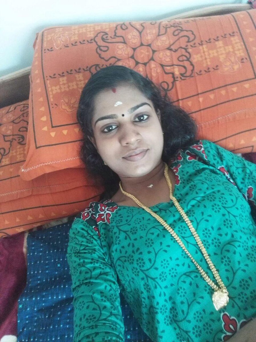 Rahde54709293's tweet photo. Fatafat apna number bhejo https://t.co/7LIoqSmsGe