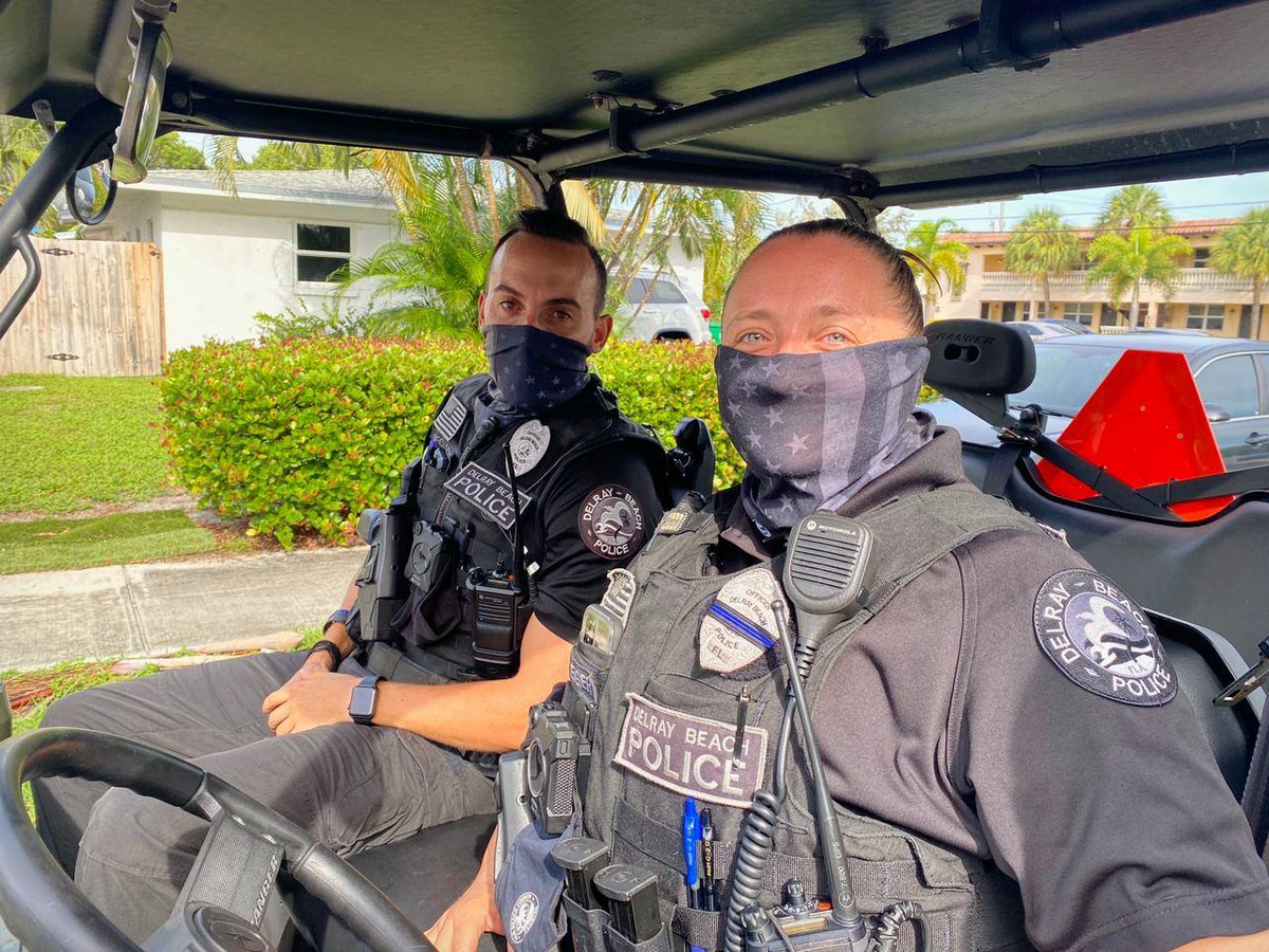 DelrayBeachPD's tweet photo. We spotted our Community Policing Unit cruising through Delray Beach looking for neighbors to connect with. No matter the time of day, these officers will greet you with a smile and stop to chat. They motivate us to be #OneDelrayOneCommunityOnePoliceDepartment #MondayMotivation https://t.co/fPZw2DAieG