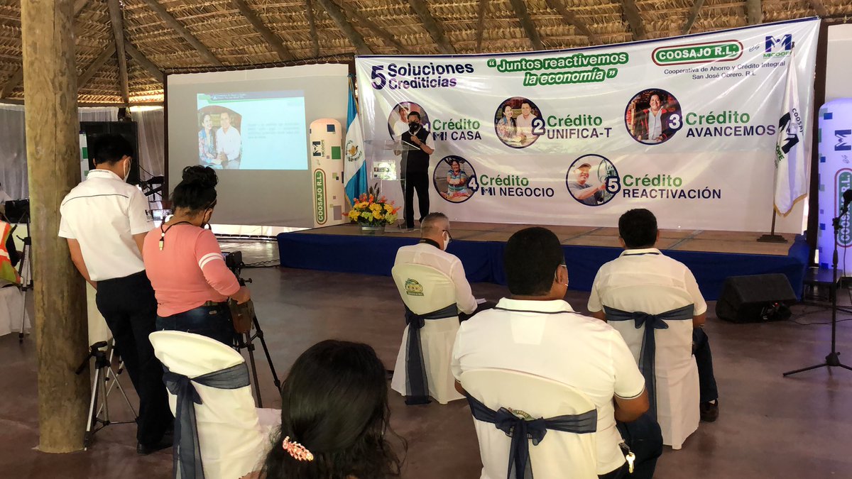 Conferencia de prensa 
"5 Soluciones crediticias"